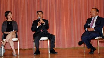 美华裔议员与民众座谈声讨辱华主播 再敦促其下台